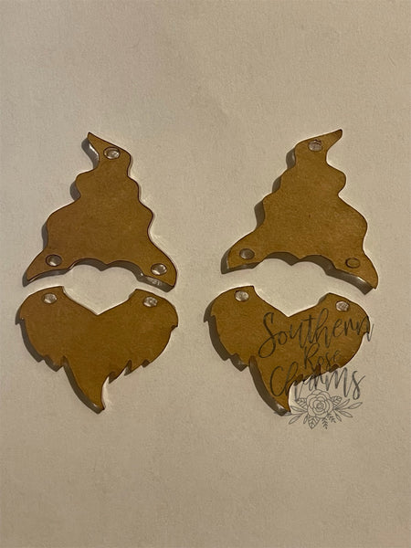 Gnome heart V-Day earrings