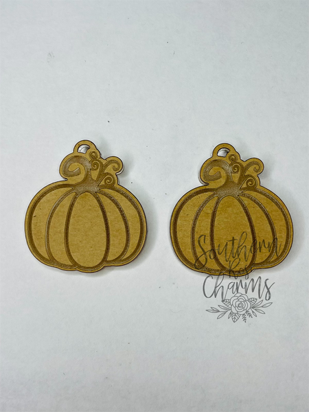 Engraved swirly pumpkin earring